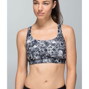 Womens Lululemon Energy Bra